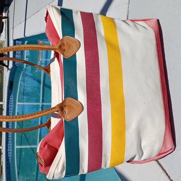 L.L. Bean Handbags - L.L.Bean Boat & Tote Vintage Hudson Bay Stripe Canvas Beach Tote USA